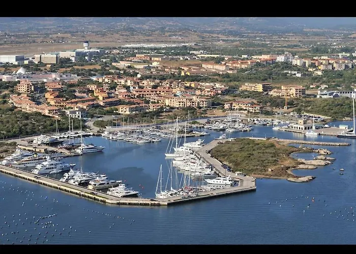 Marina - Near Airport With Swimmingpool * Olbia