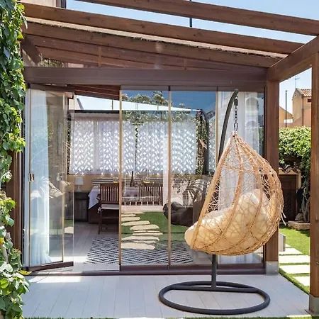 アパート Marina - Near Airport With Swimmingpool