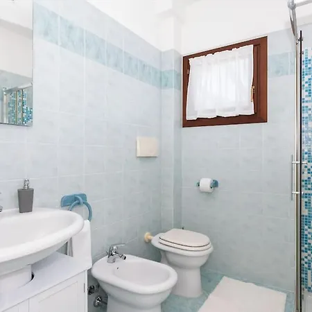 Marina - Near Airport With Swimmingpool Apartment *