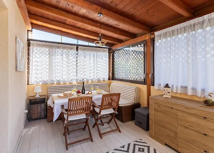 Apartament Marina - Near Airport With Swimmingpool *